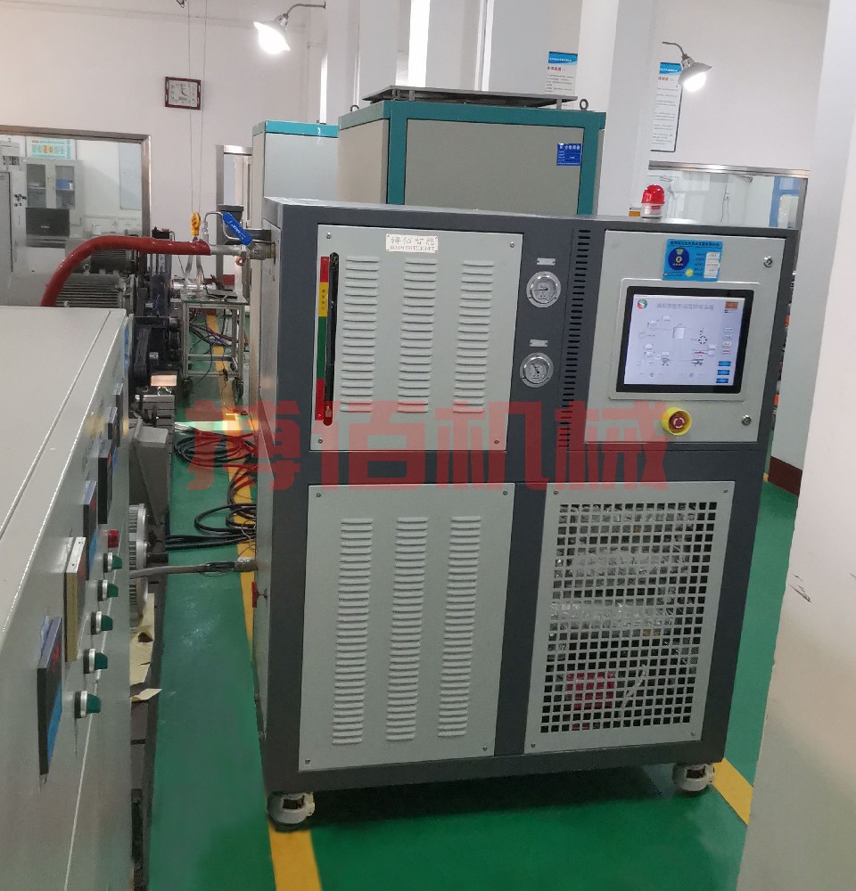 新能源行業(yè)模溫機 新能源行業(yè)模溫機